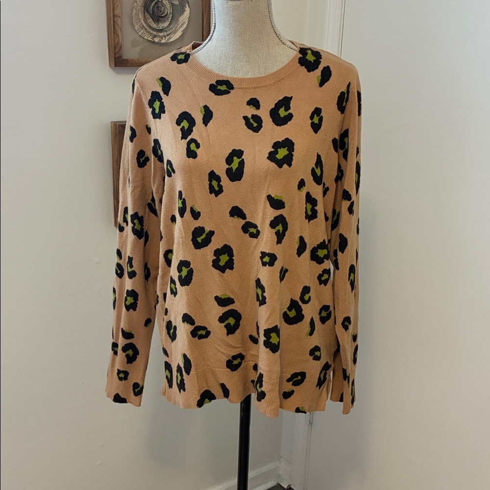 Leopard Sweater with Green Accents Cozy and Soft Size 1x